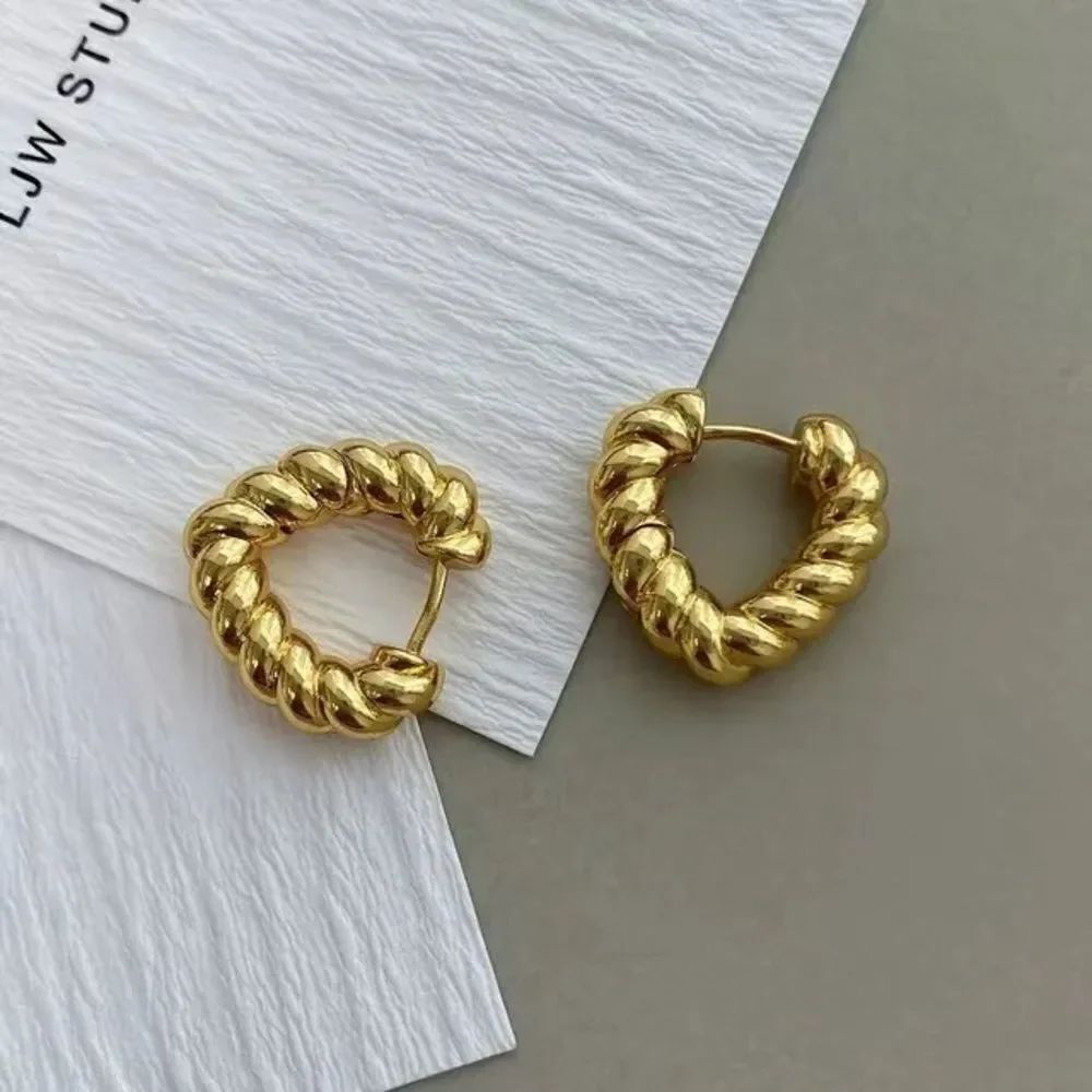 Textured Hoop Earrings  N1586